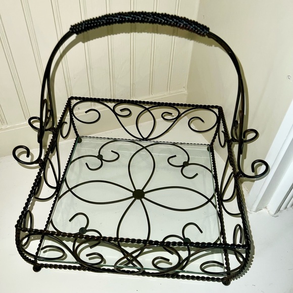 SOUTHERN LIVING at HOME Square Iron Jamestown Centerpiece Tray #40461 Glass - Picture 2 of 3